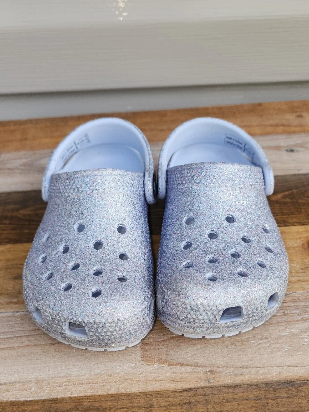 CROCS Kids Silver Multicolored Iridescent Shimmery Glitter Clog Size 8